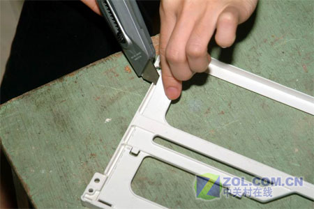 ������Ц ǧԪ����ͶӰ������ɶģ��